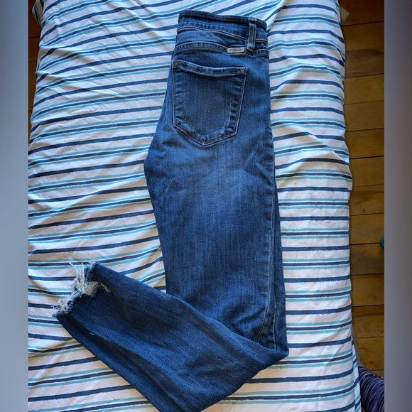 SOLD KanCan Jeans - Picture 6 of 6